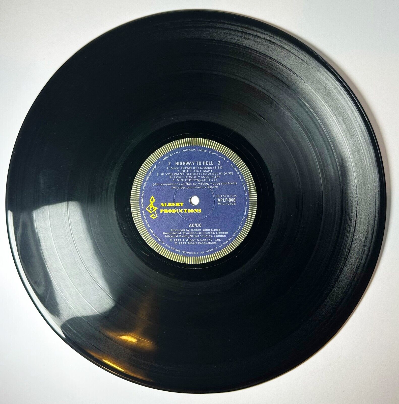 popsike.com - AC/DC Highway to Hell First Pressing - 1979 - APLP-040 ...