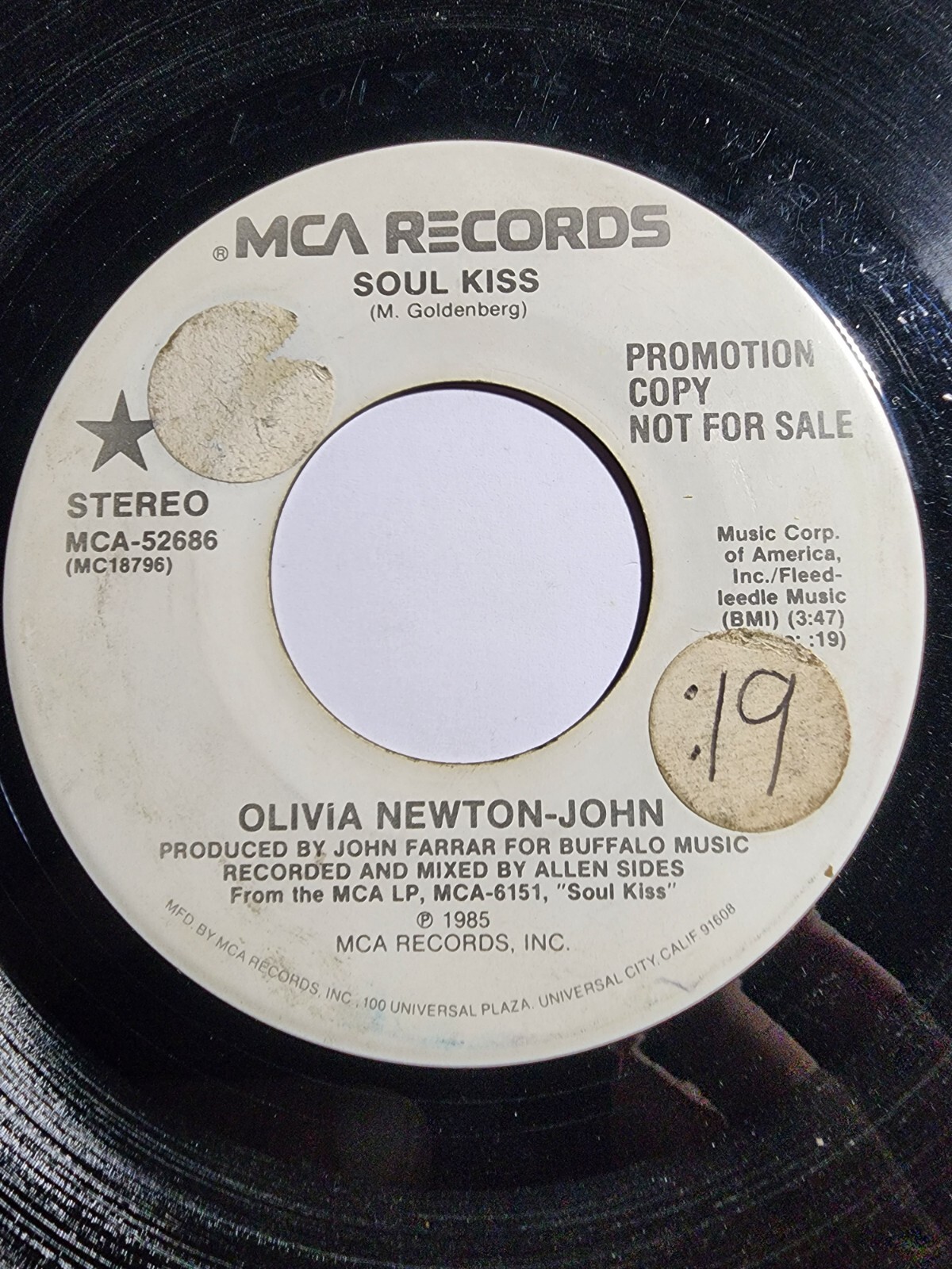 Olivia Newton John Soul Kiss 7" 45 RPM PROMO VG+ F9 A