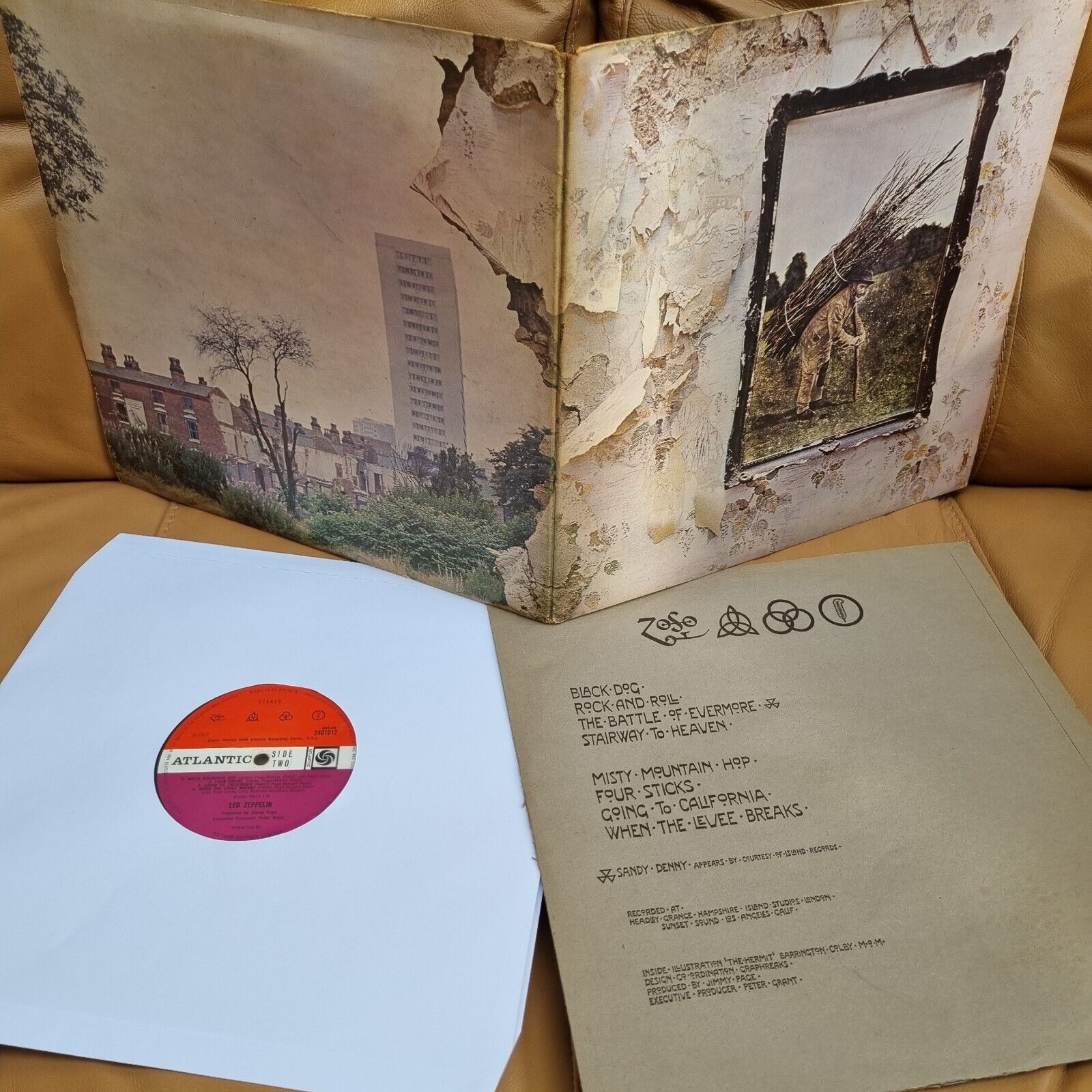 popsike.com - Led Zeppelin IV Red Plum PG credit A3B3 