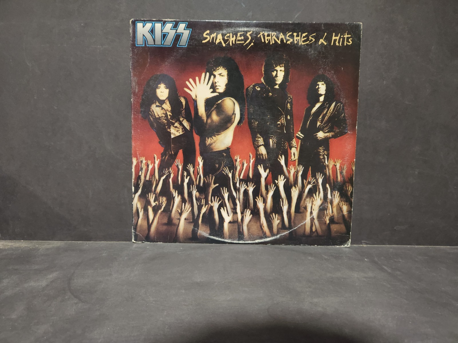 Smashes, Thrashes, & Hits - By Kiss, Vinyl LP, Polygram, 1988 A