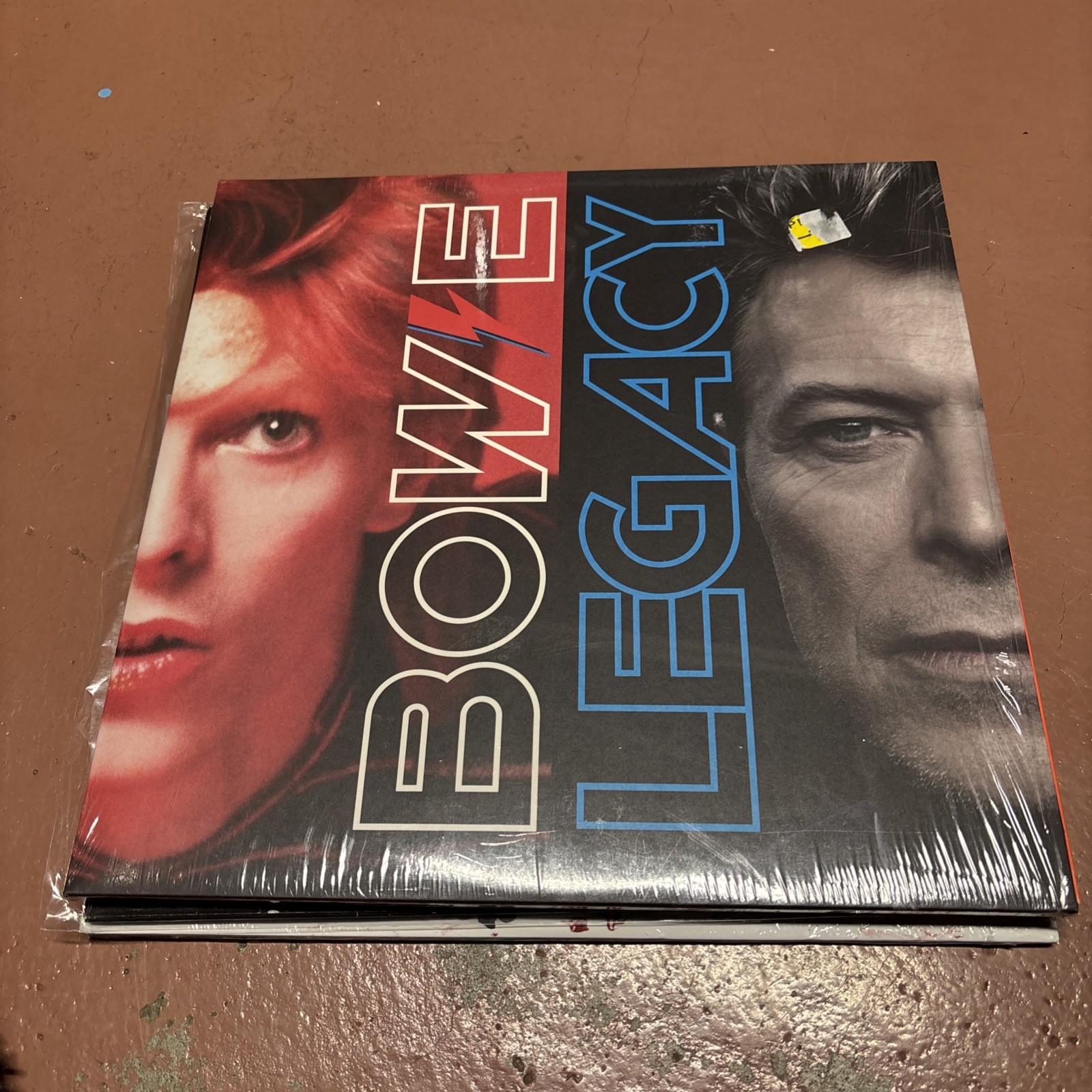 David Bowie - Legacy (2 LP 180G, 2017 Columbia Records)