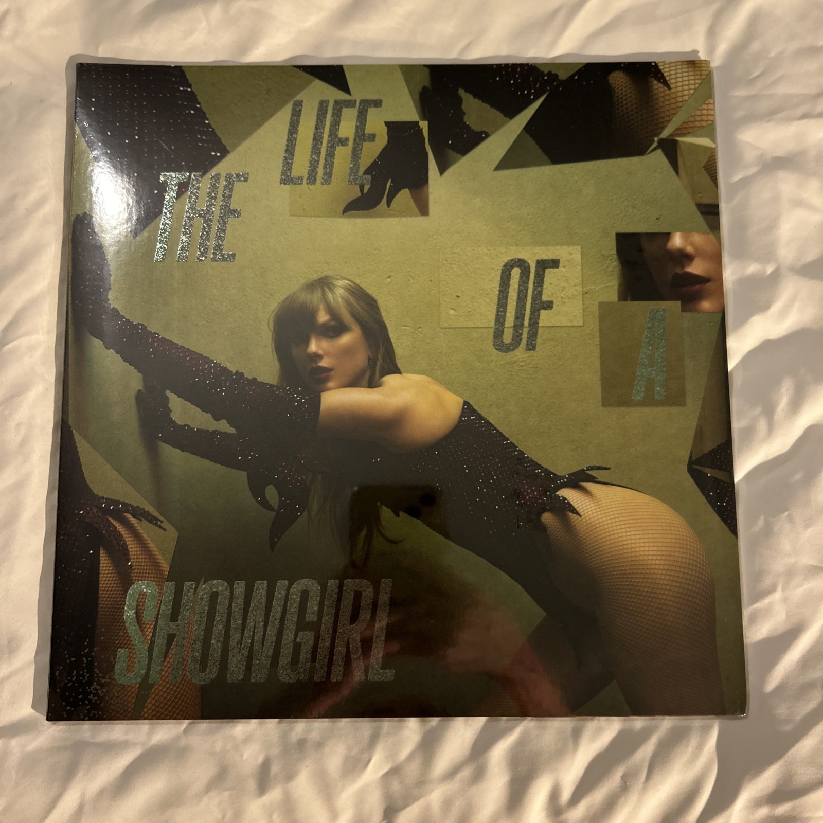 Taylor Swift THE LIFE OF A SHOWGIRL: THE SHINY BUG EDITION Green Onyx A