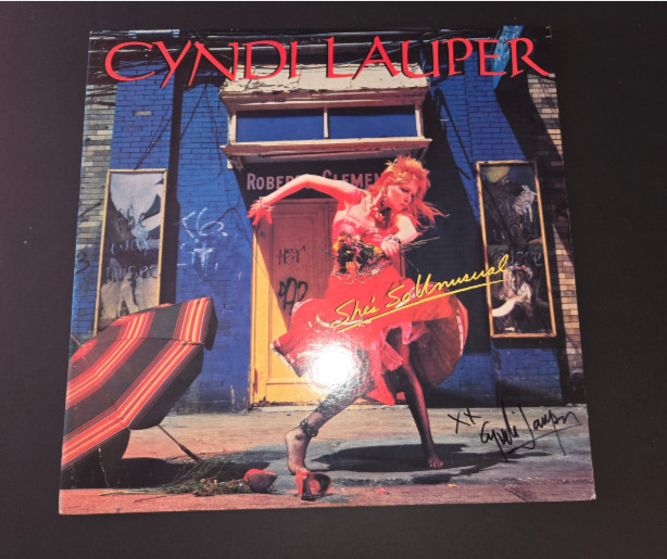 Cyndi Lauper signed She's So Unusual Vinyl Record C A
