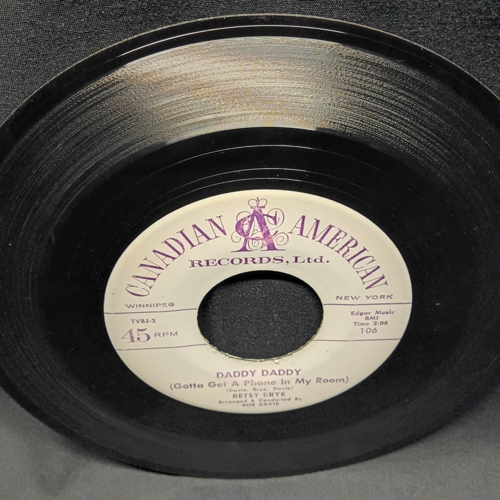 popsike.com - Betsy Brye - Sleep Walk / Daddy Daddy (1959) 7